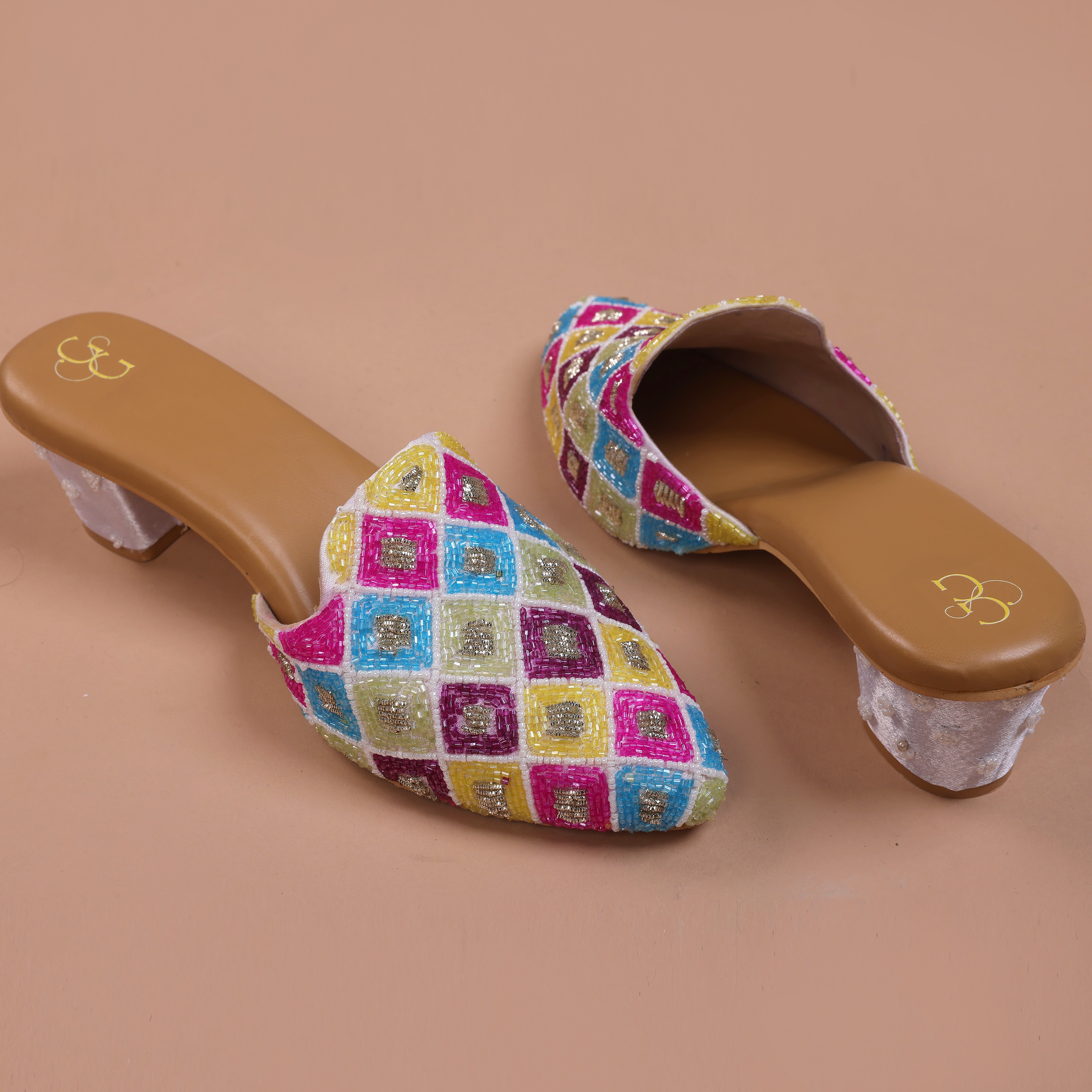 Multicolour beads handicraft heel mules